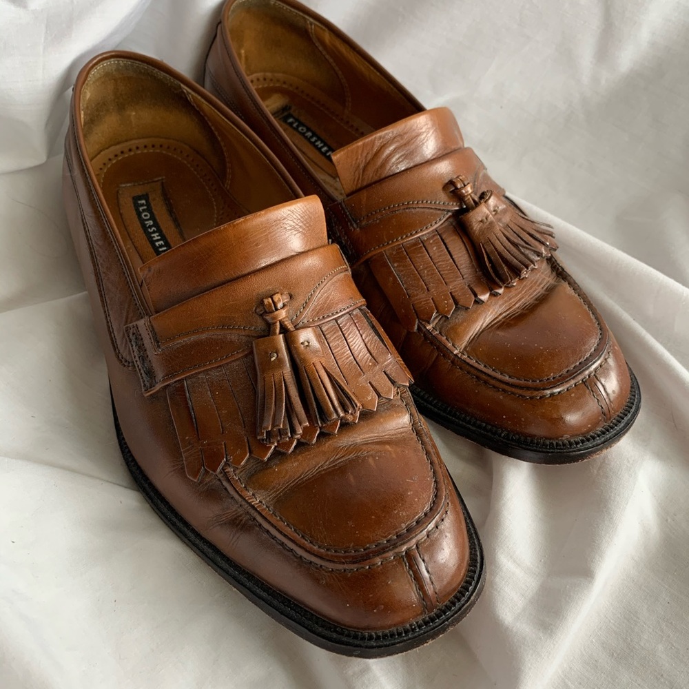 Brown men’s loafer dress shoes